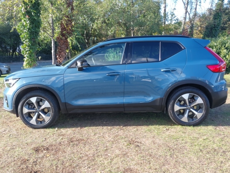 Used Volvo XC40 2023 for sale - 77174174: Photo 4