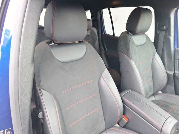 Used Mercedes-Benz GLB 2023 for sale - 76237582: Photo 12