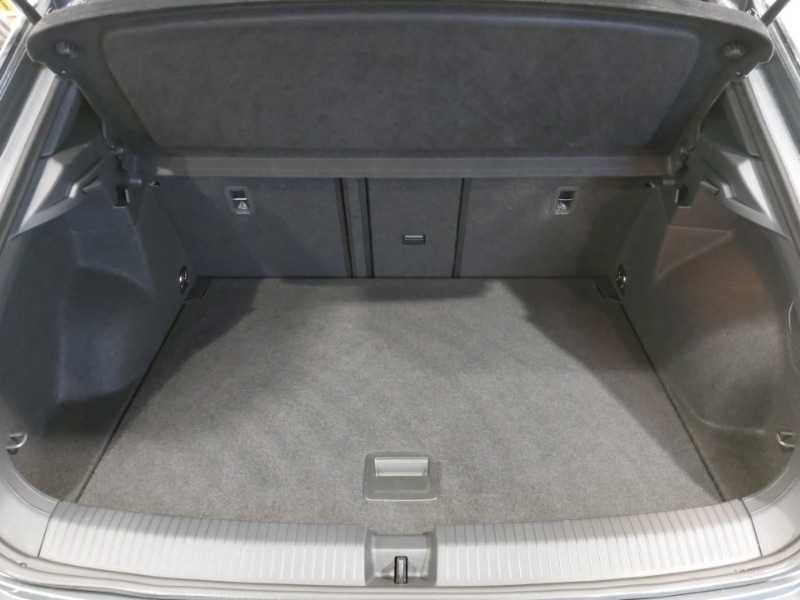 Used Volkswagen T-Roc 2025 for sale - 77062859: Photo 8