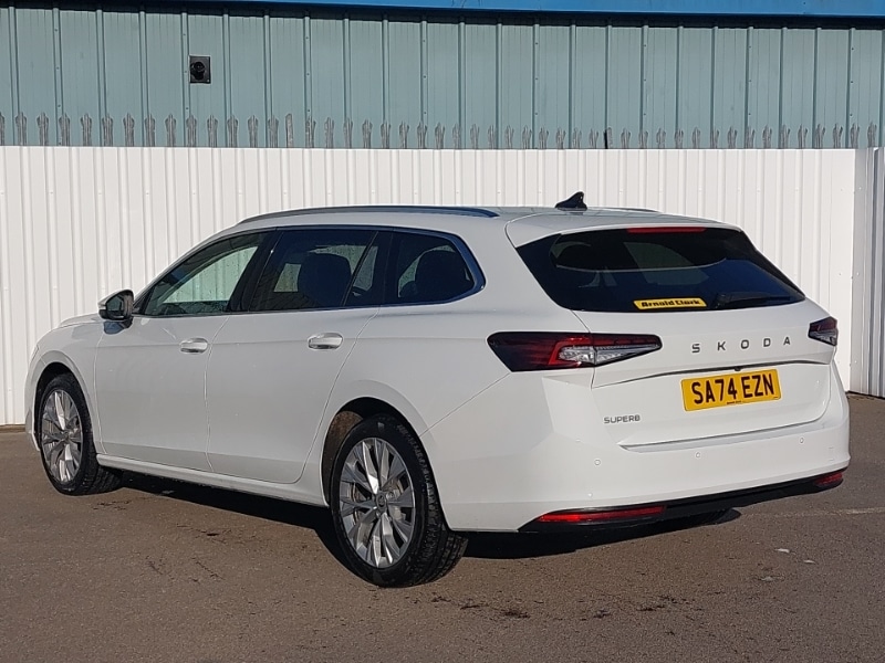 Used Skoda Superb 2024 for sale - 76316817: Photo 3
