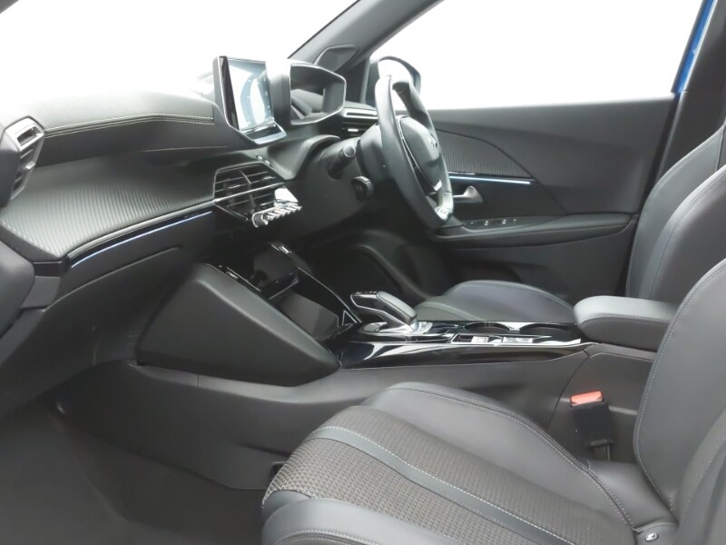 Used Peugeot 2008 2021 for sale - 77975248: Photo 5