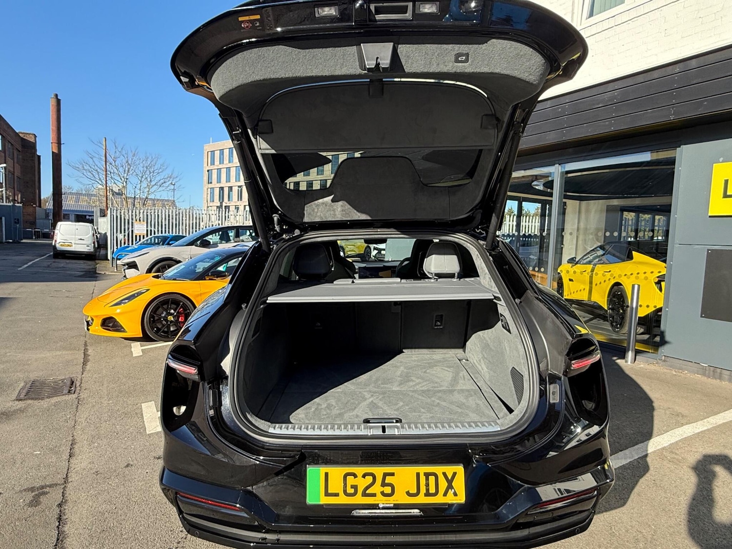 Used Lotus Eletre 2025 for sale - 78035981: Photo 26