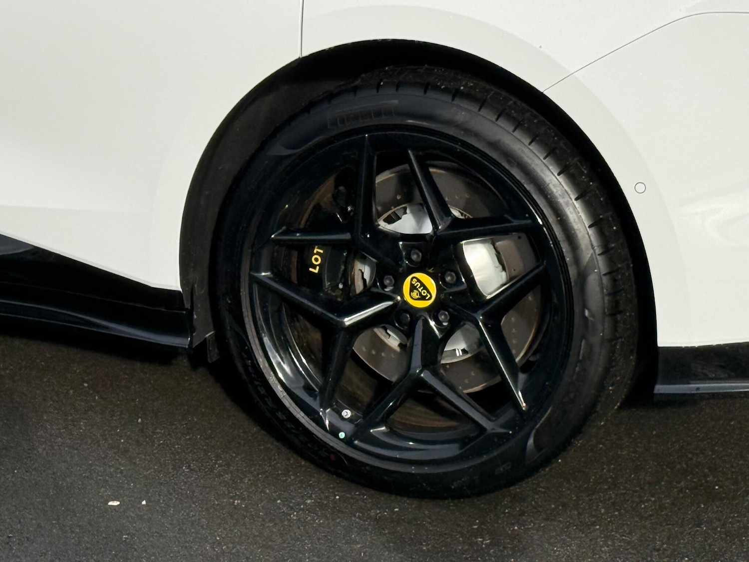 Used Lotus Emeya for sale - 78035979: Photo 10