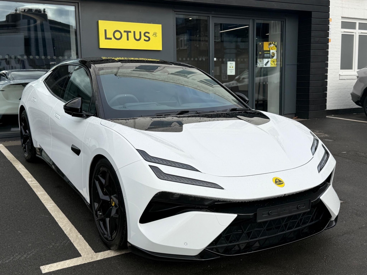 Used Lotus Emeya for sale - 78035979: Photo 4