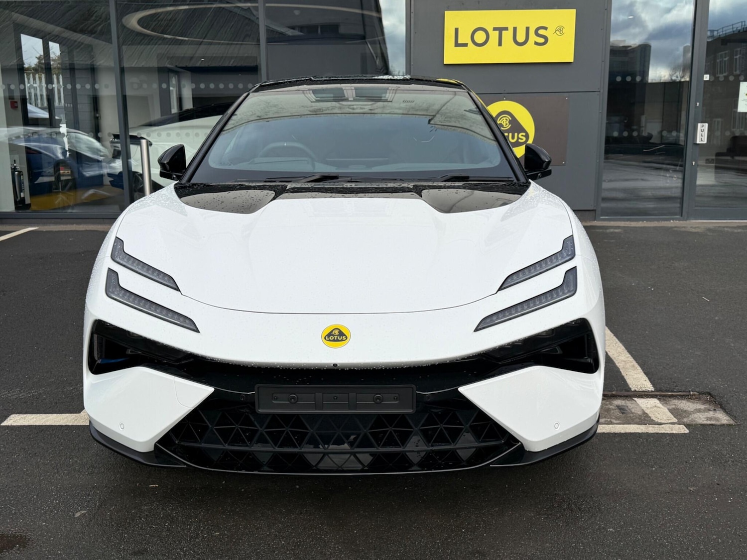 Used Lotus Emeya for sale - 78035979: Photo 9