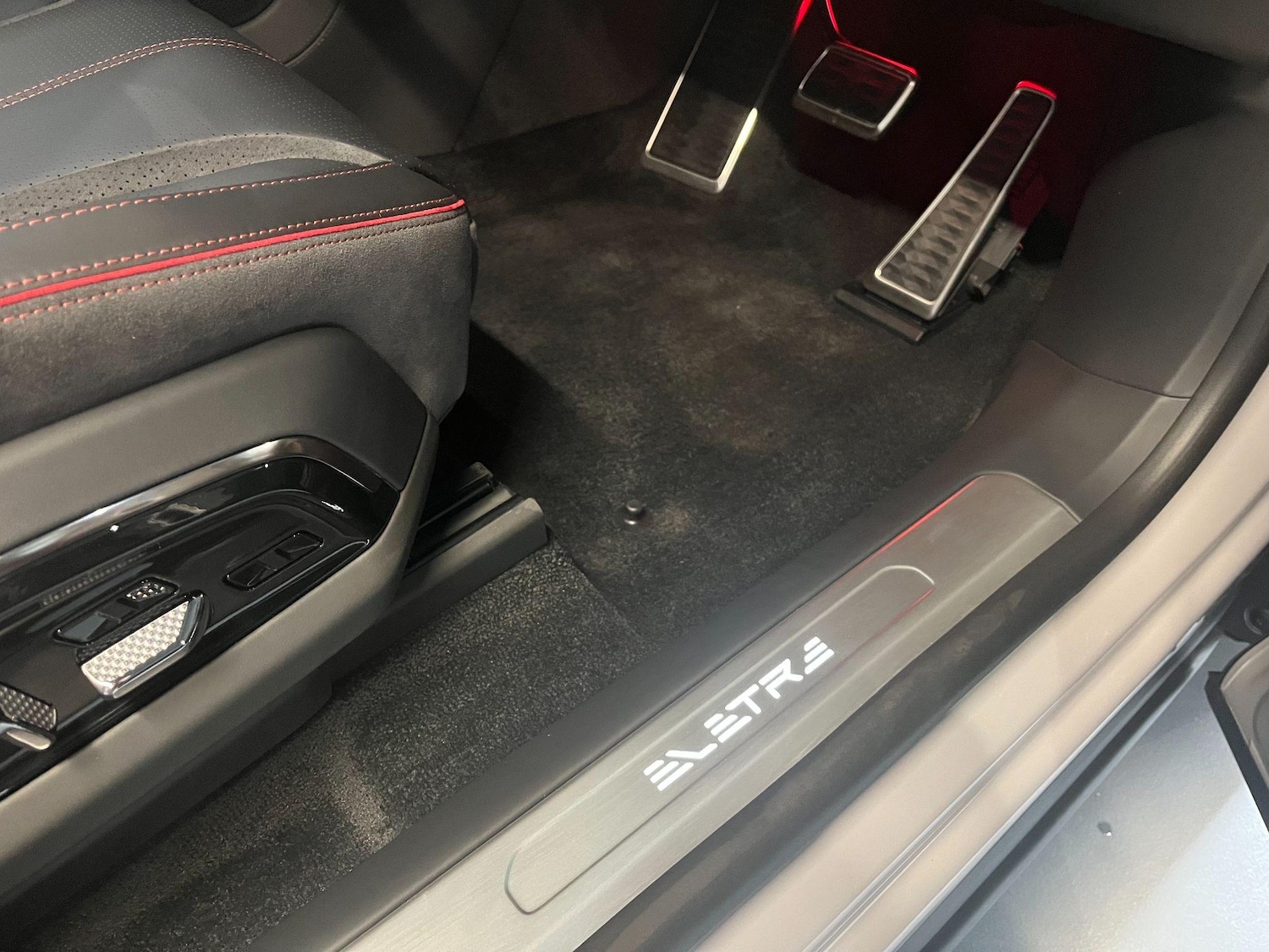 Used Lotus Eletre for sale - 78035974: Photo 28