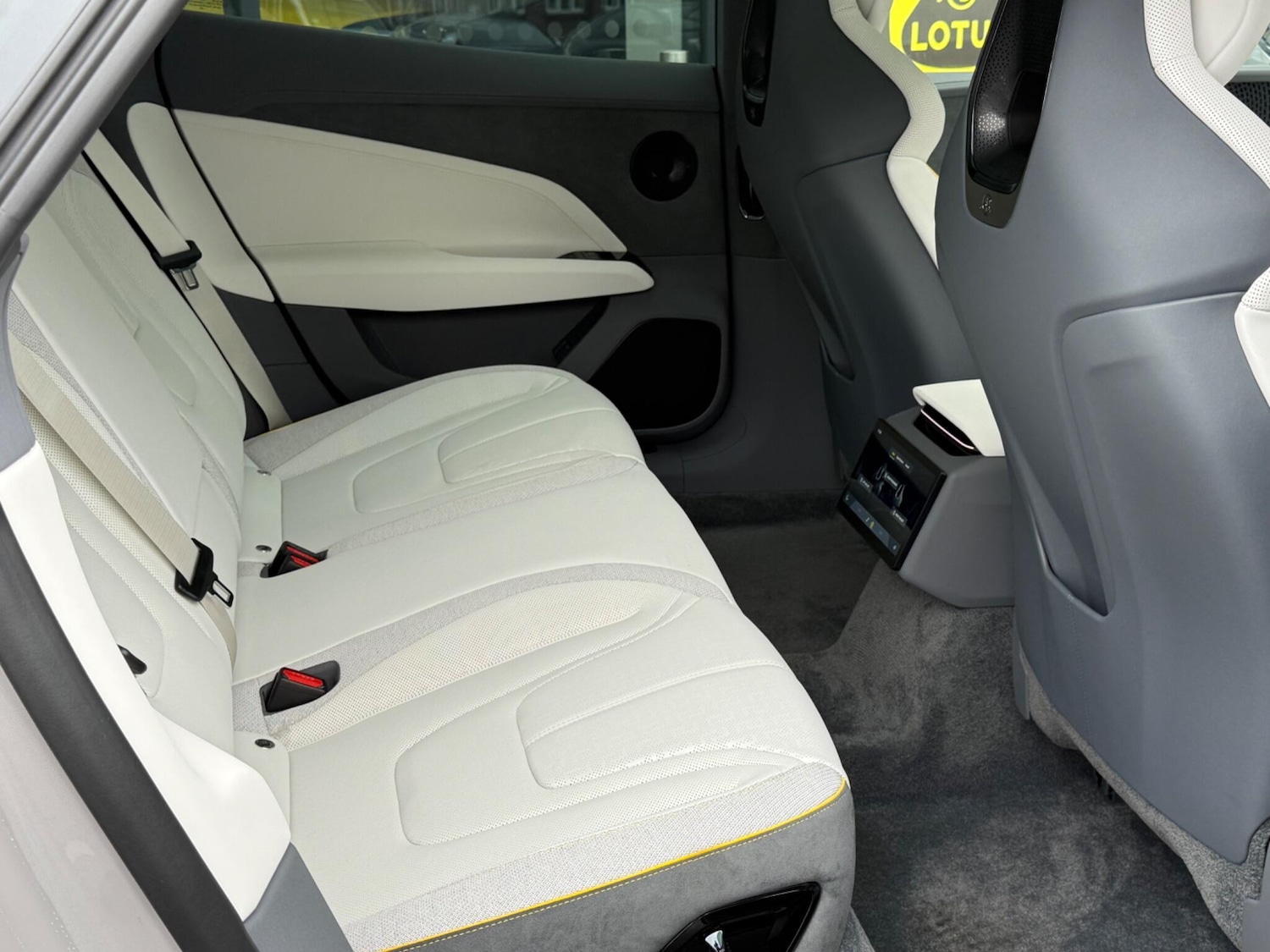 Used Lotus Emeya for sale - 78035980: Photo 19