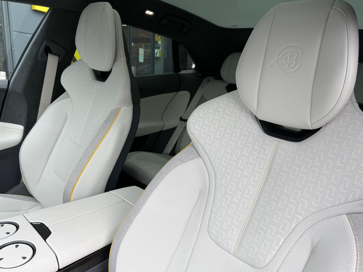 Used Lotus Emeya for sale - 78035980: Photo 28