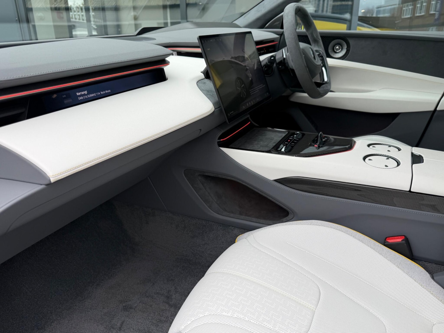 Used Lotus Emeya for sale - 78035980: Photo 30