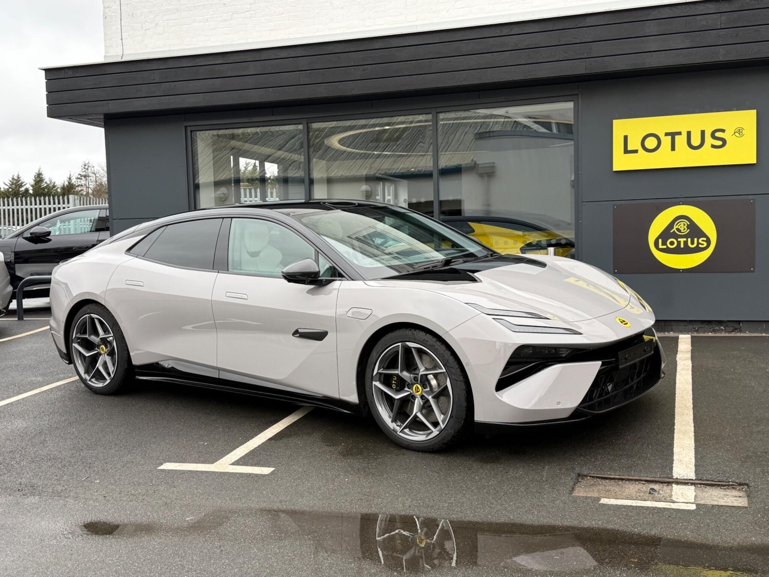 Used Lotus Emeya for sale - 78035980: Photo 6