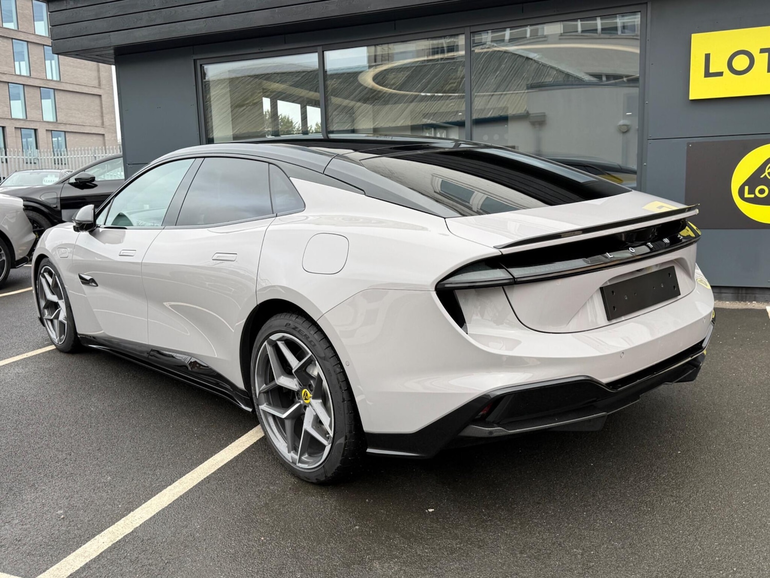 Used Lotus Emeya for sale - 78035980: Photo 9