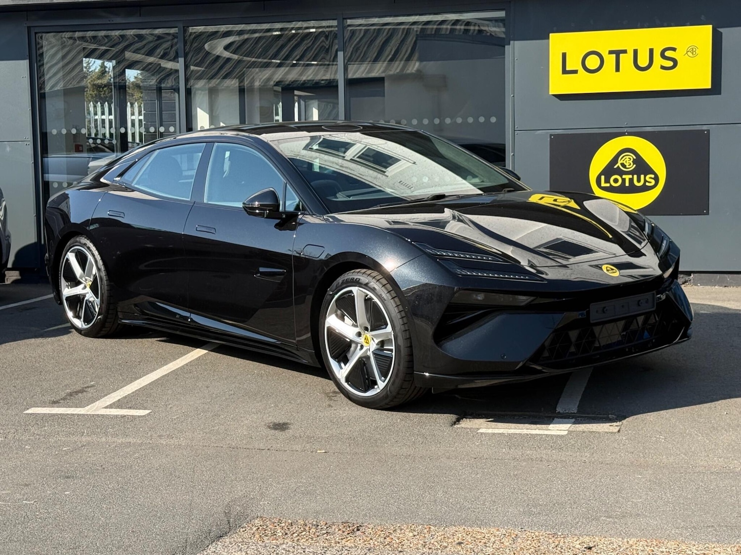 Used Lotus Emeya for sale - 78035985: Photo 2