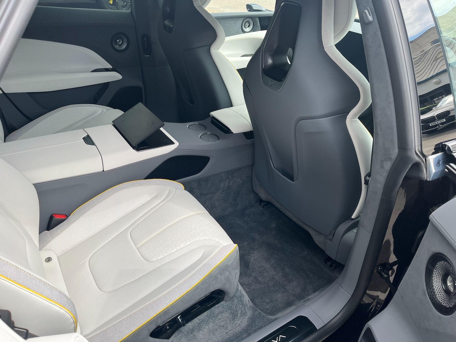 Used Lotus Emeya for sale - 78035989: Photo 10