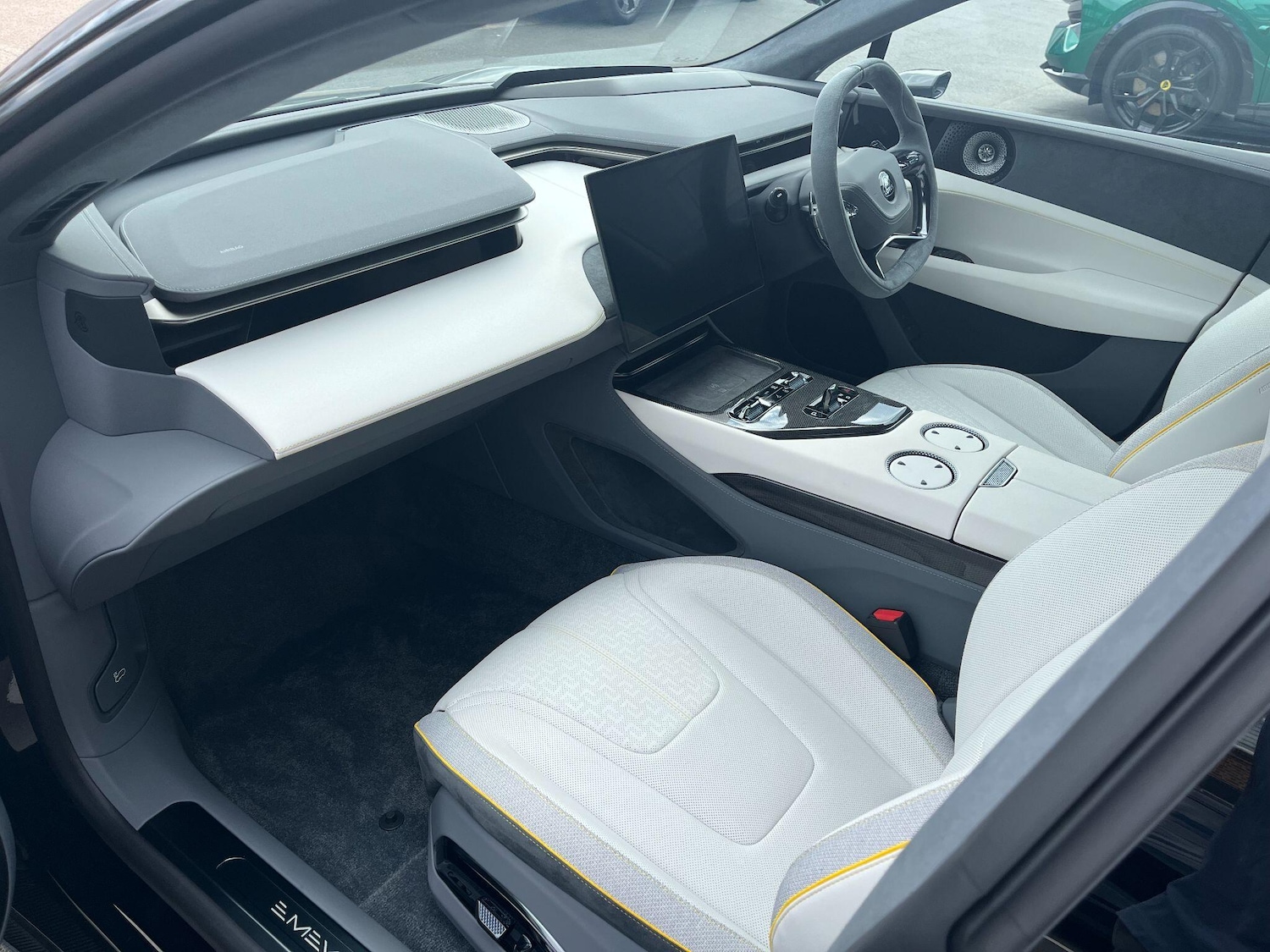 Used Lotus Emeya for sale - 78035989: Photo 16