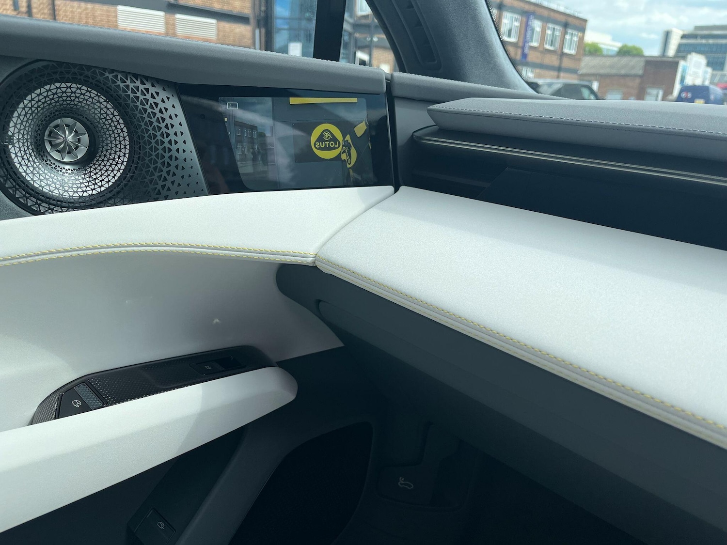 Used Lotus Emeya for sale - 78035989: Photo 20