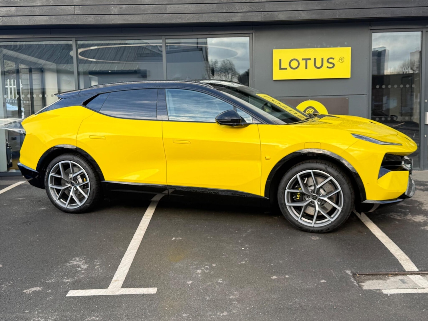 Used Lotus Eletre 2025 for sale - 78035978: Photo 4