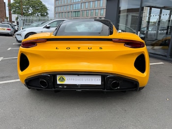 Used Lotus Emira 2026 for sale - 78804452: Photo