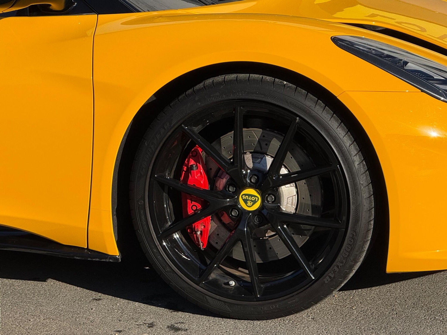 Used Lotus Emira 2024 for sale - 78035988: Photo 25