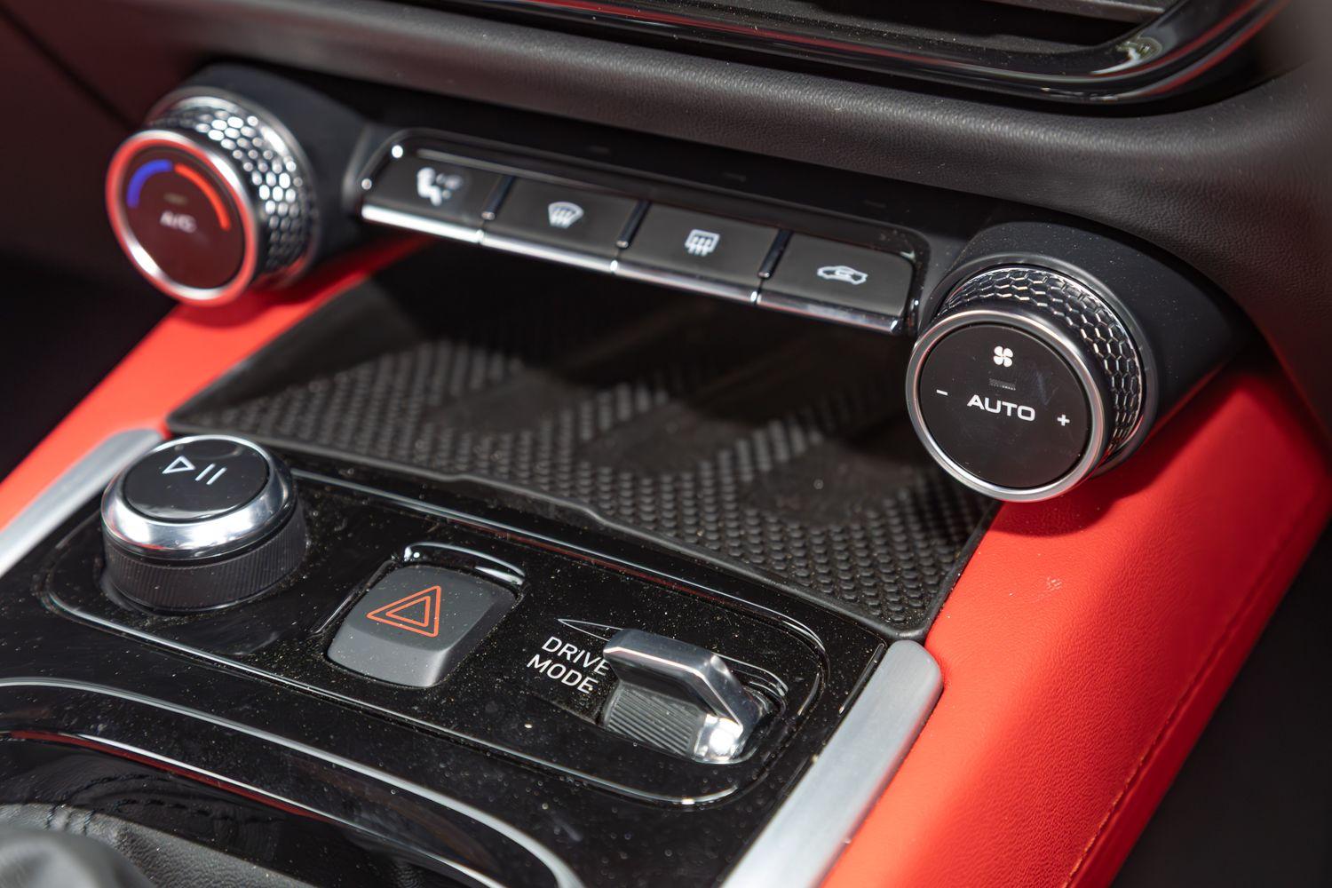 Used Lotus Emira 2024 for sale - 78035988: Photo 48