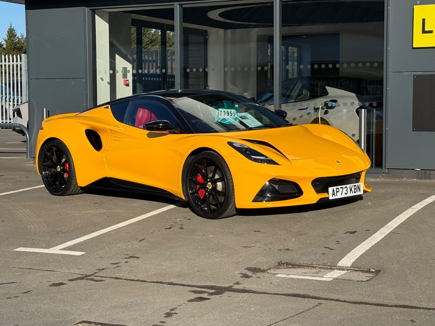 Used Lotus Emira 2024 for sale - 78035988: Photo 6