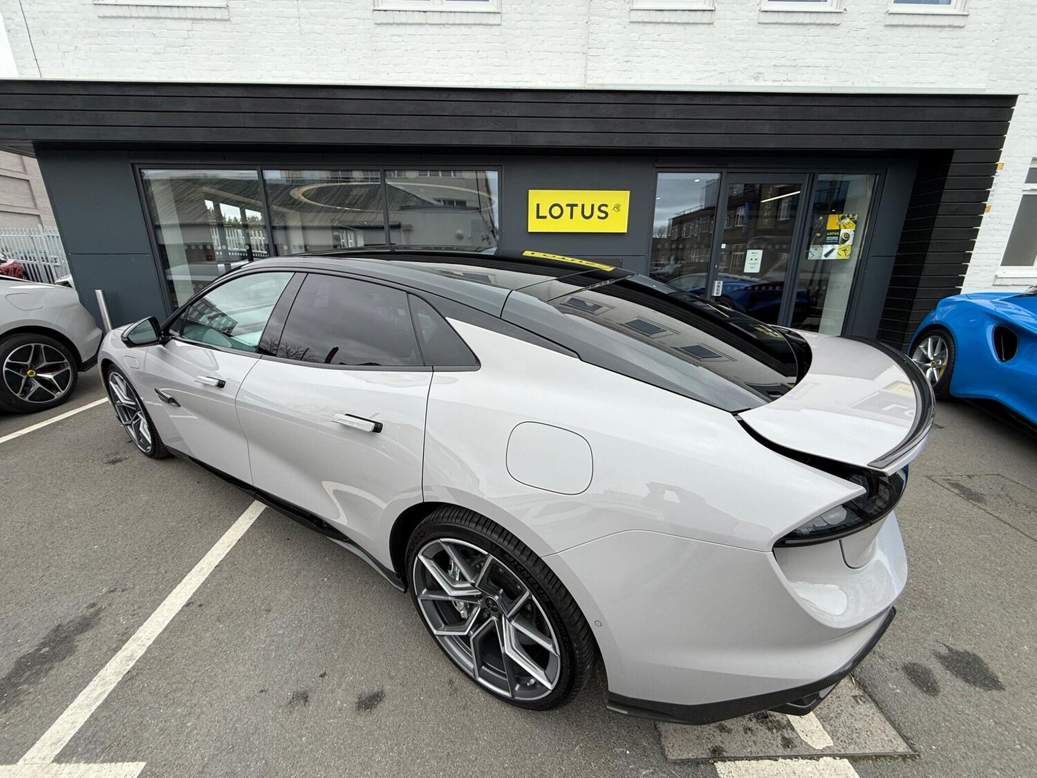 Used Lotus Emeya 2026 for sale - 78117841: Photo 11