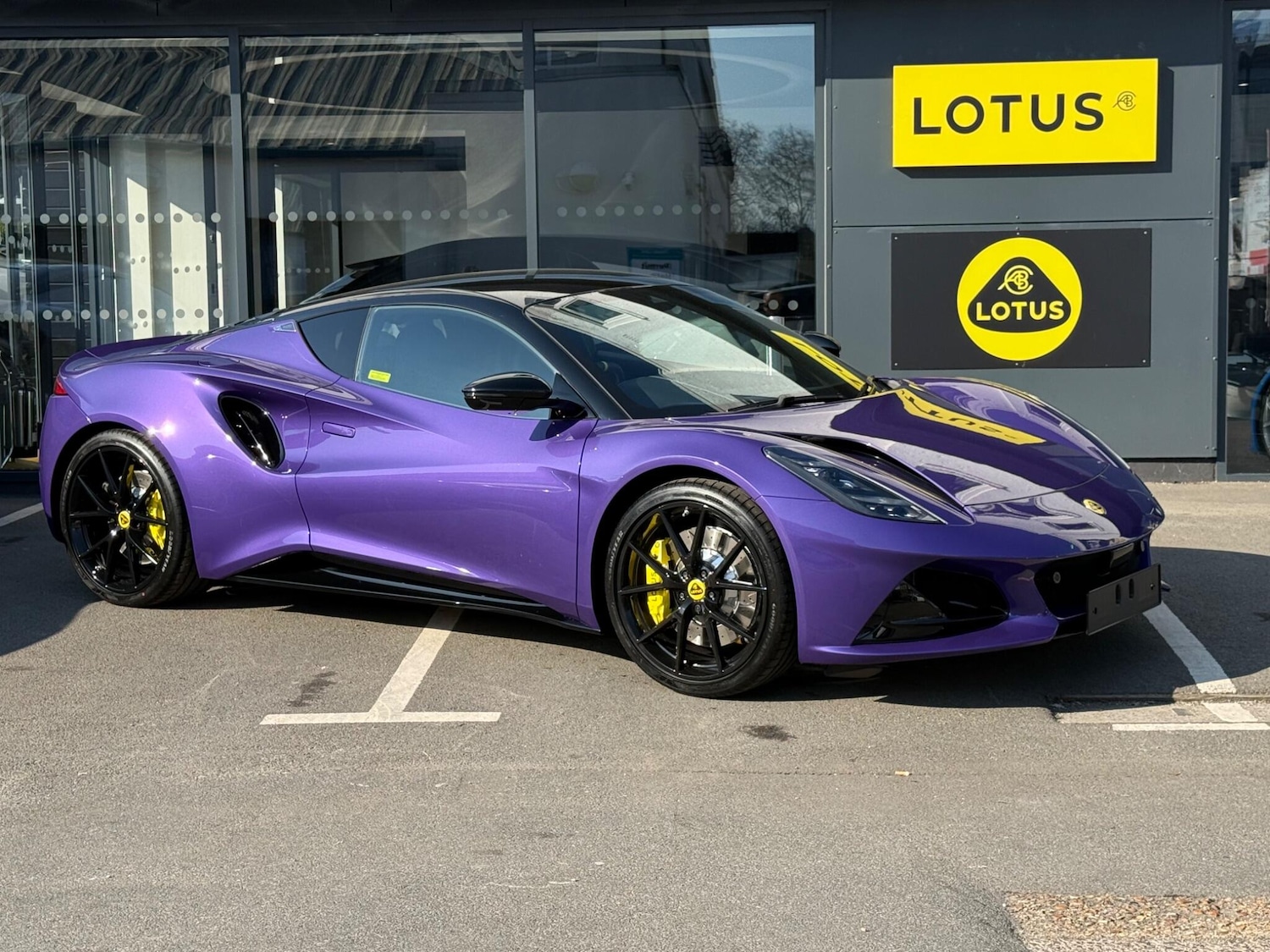 Used Lotus Emira for sale - 78035984: Photo 8