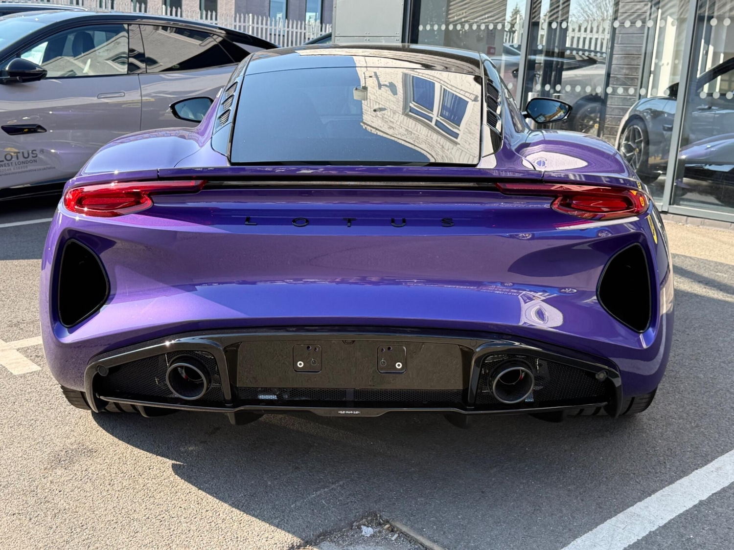 Used Lotus Emira for sale - 78035984: Photo 9