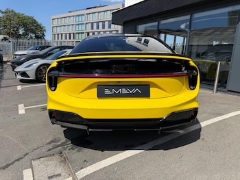 Used Lotus Emeya undefined for sale - 79338079: Photo