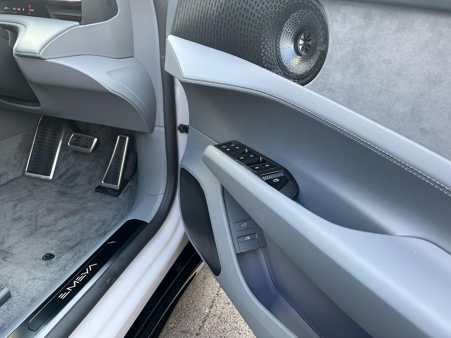 Used Lotus Emeya 2024 for sale - 78035973: Photo 19