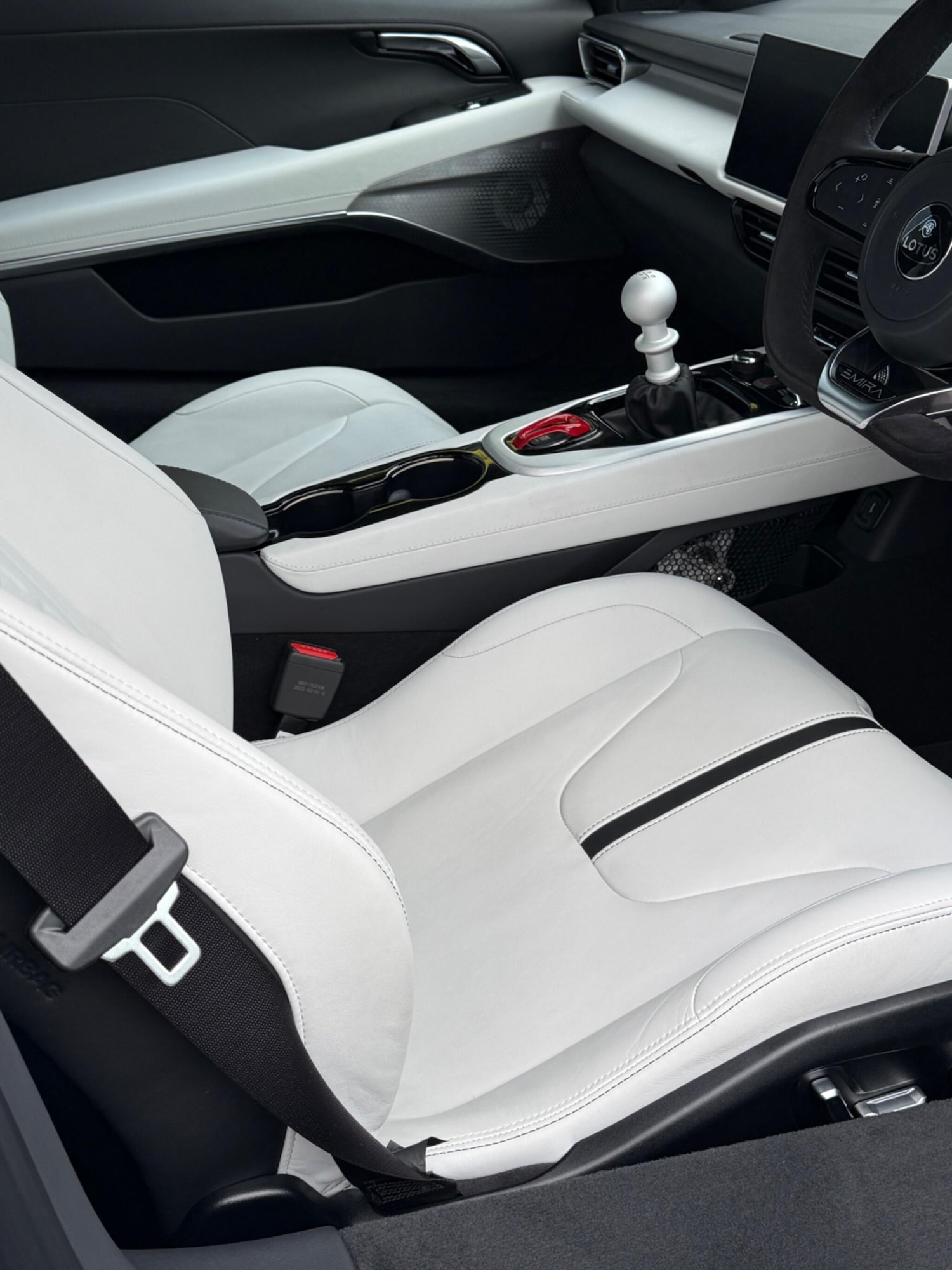 Used Lotus Emira 2025 for sale - 78035976: Photo 11