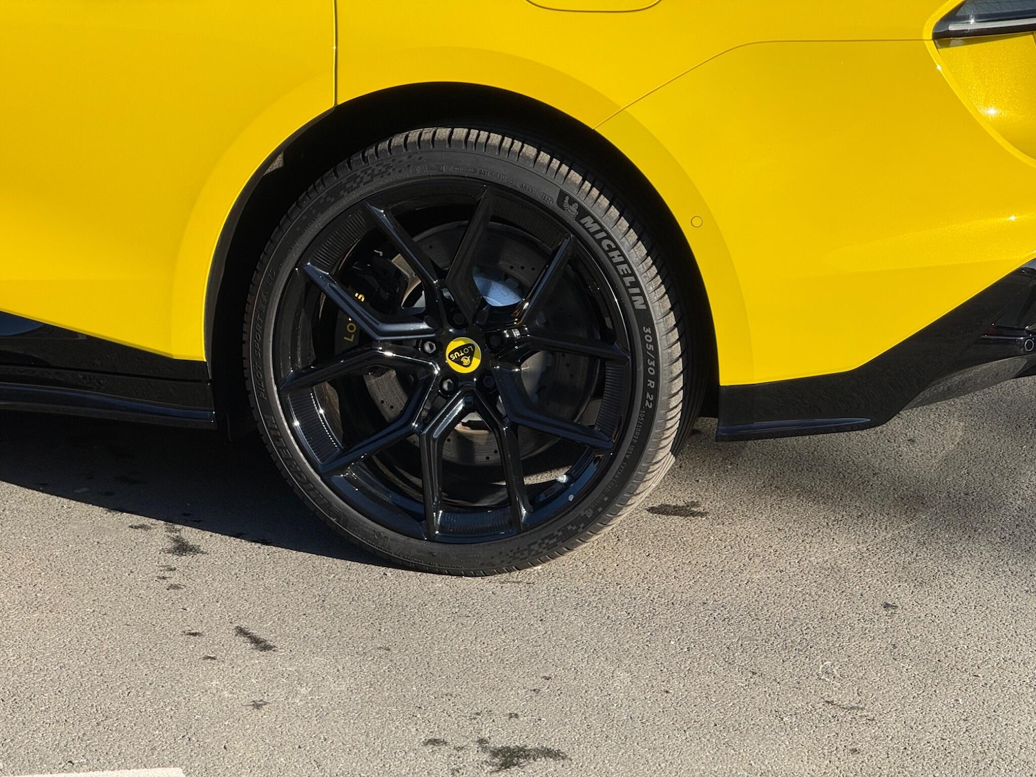 Used Lotus Emeya for sale - 78035982: Photo 10