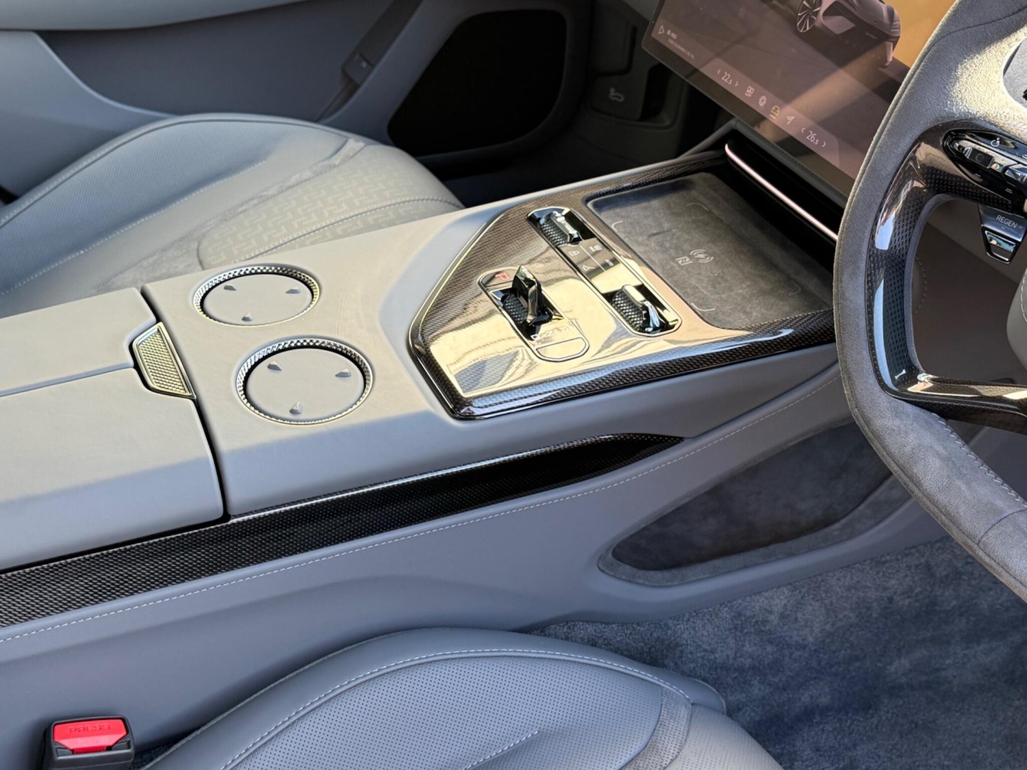 Used Lotus Emeya for sale - 78035982: Photo 13