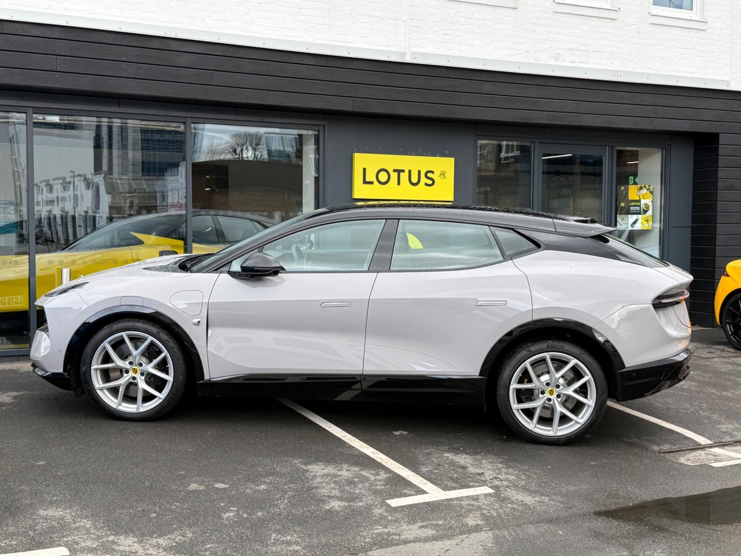 Used Lotus Eletre 2025 for sale - 78035977: Photo 11