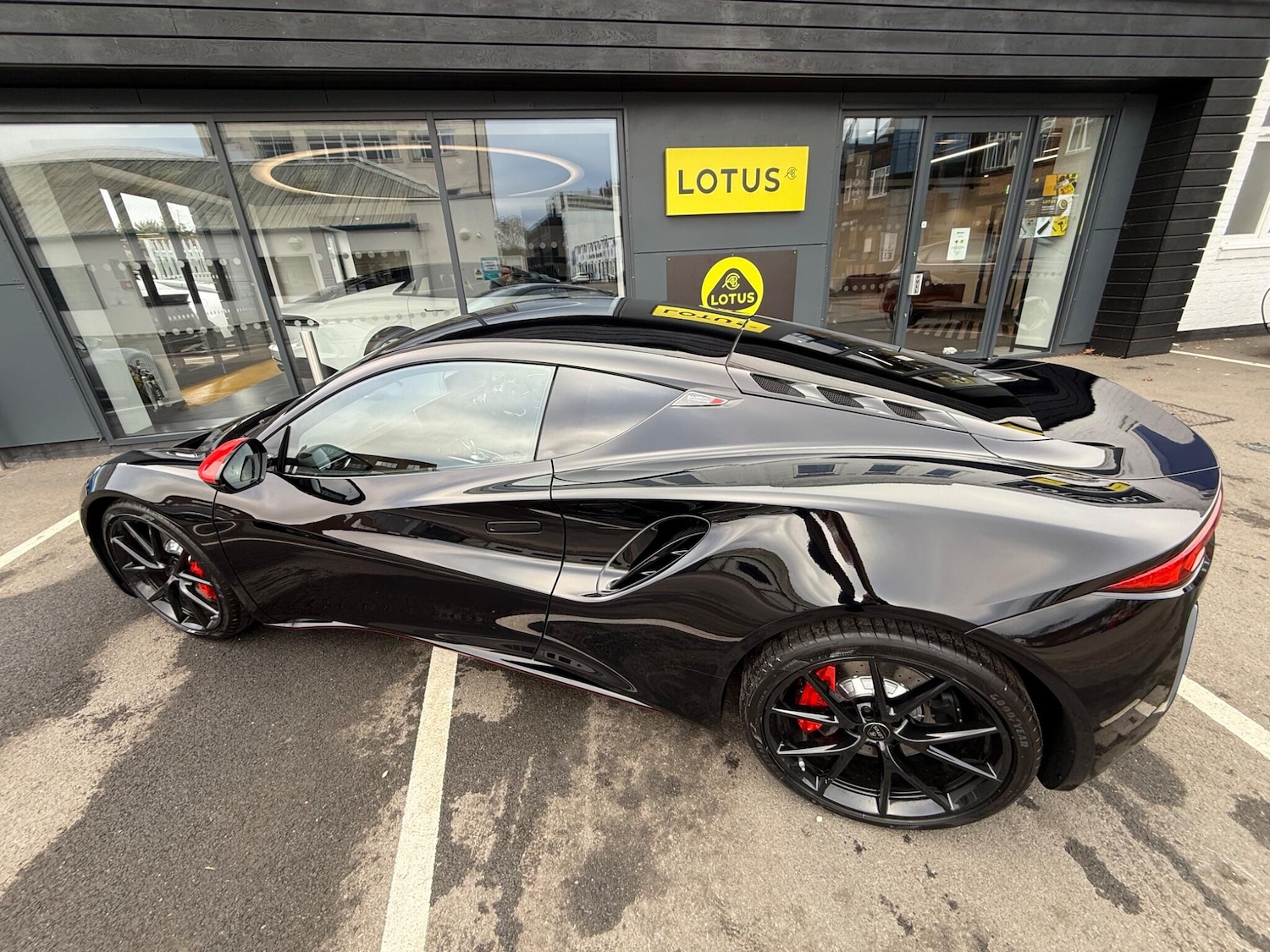 Used Lotus Emira for sale - 78035987: Photo 4