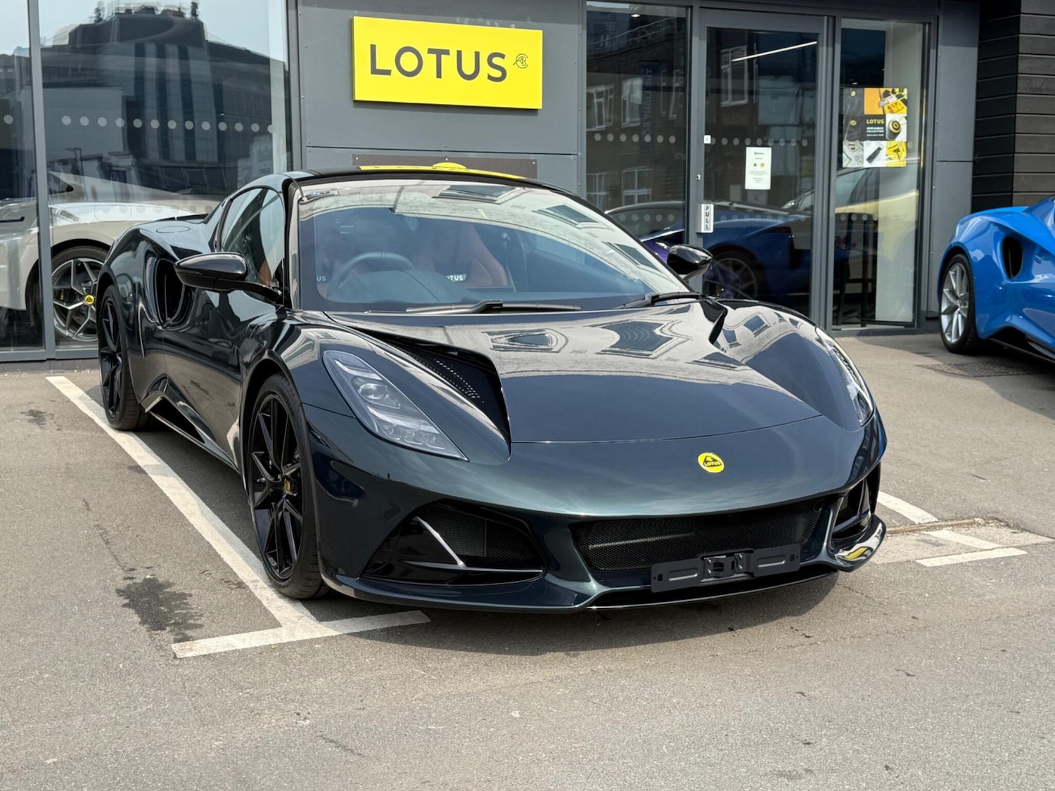 Used Lotus Emira for sale - 78035983: Photo 5