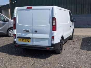 Used Nissan NV300 2017 for sale - 74491014: Photo