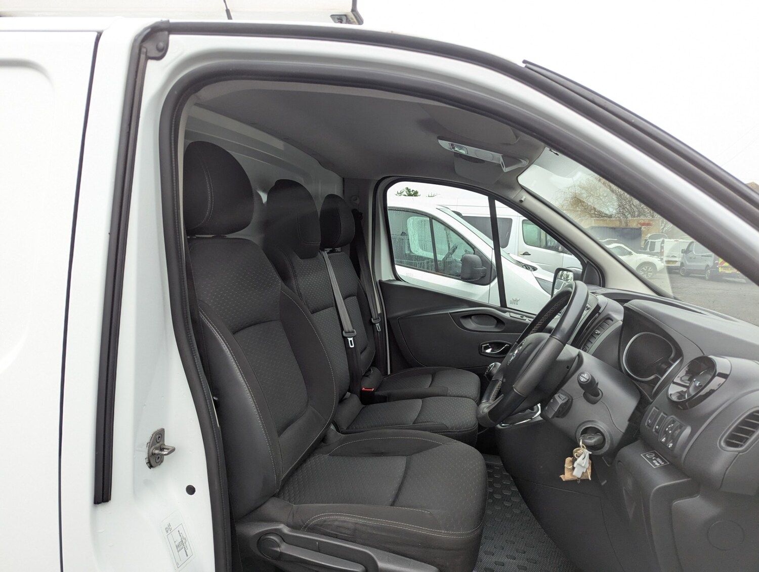 Used Vauxhall Vivaro 2019 for sale - 77543893: Photo 24
