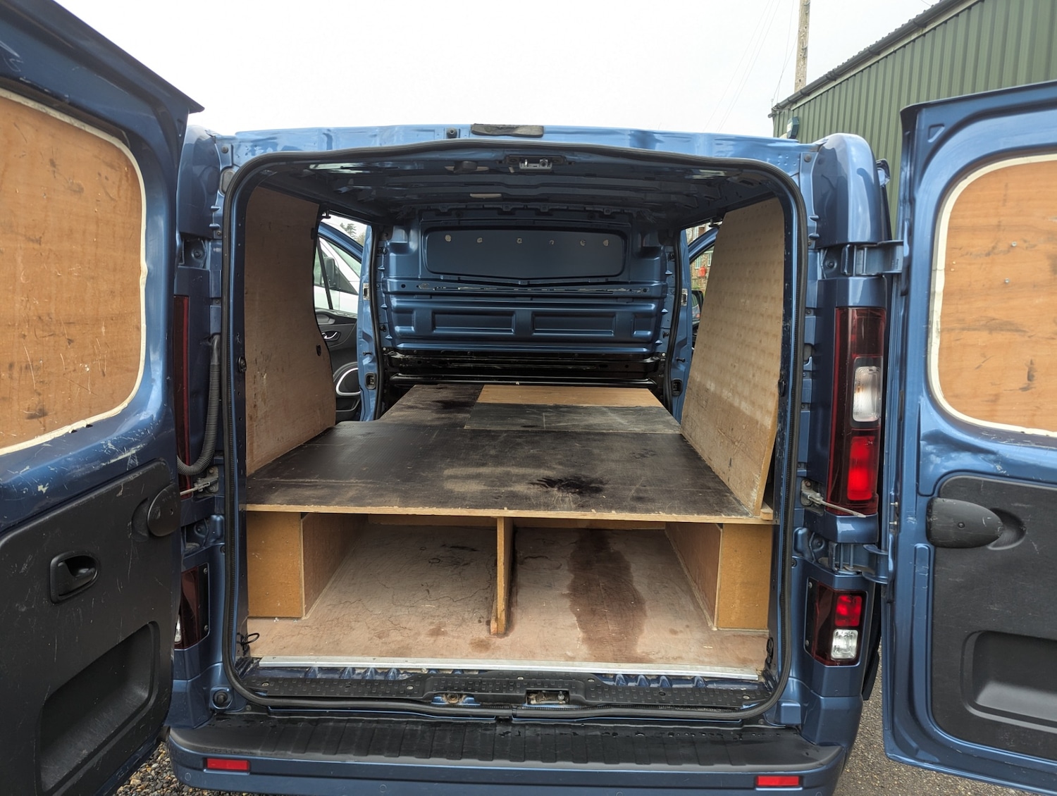 Used Vauxhall Vivaro 2017 for sale - 77639247: Photo 8