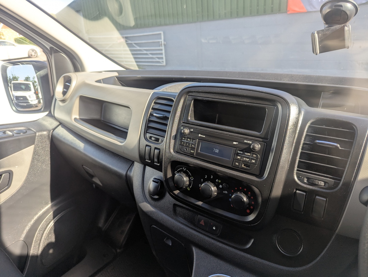 Used Renault Trafic 2015 for sale - 76007271: Photo 21