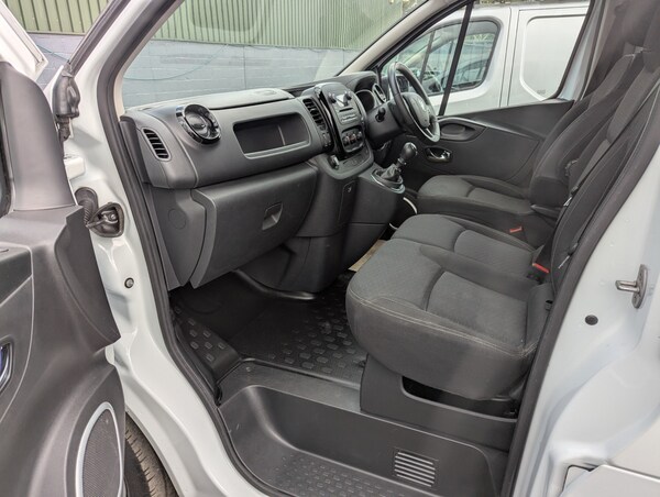 Used Vauxhall Vivaro 2018 for sale - 75441443: Photo 29