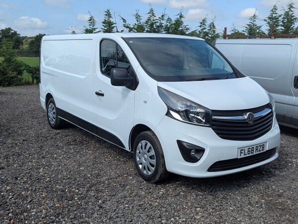 Used Vauxhall Vivaro 2018 for sale - 75441443: Photo 5