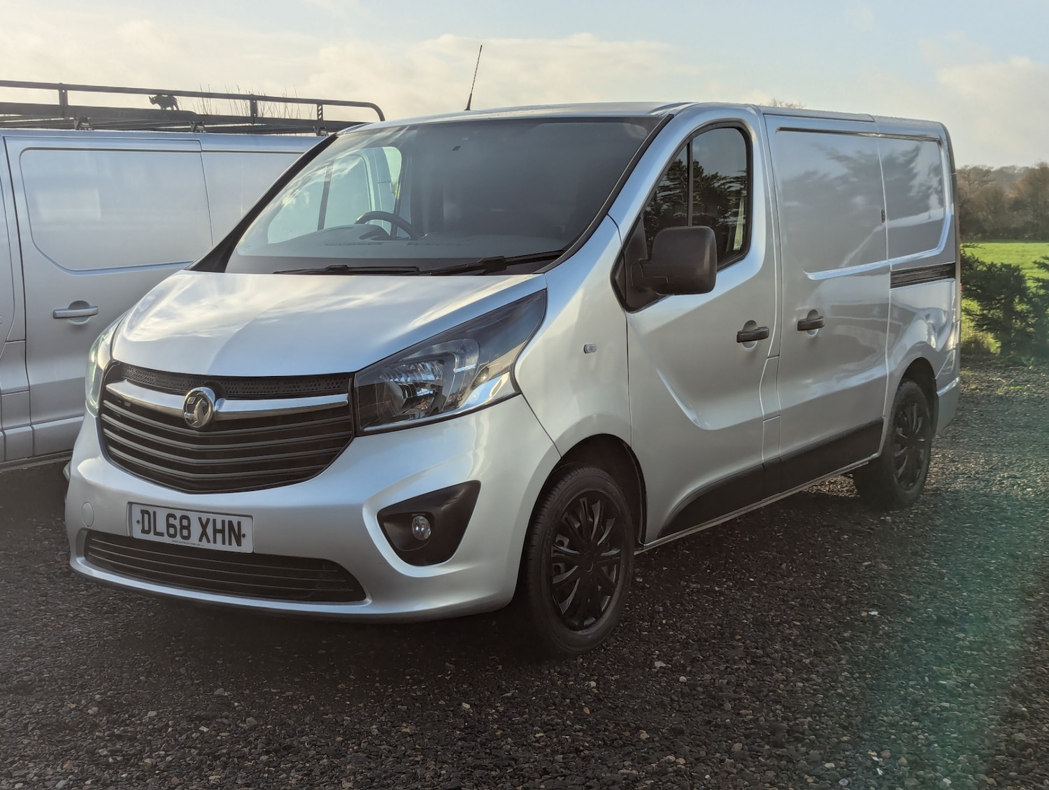 Used Vauxhall Vivaro 2018 for sale - 76891937: Photo 10
