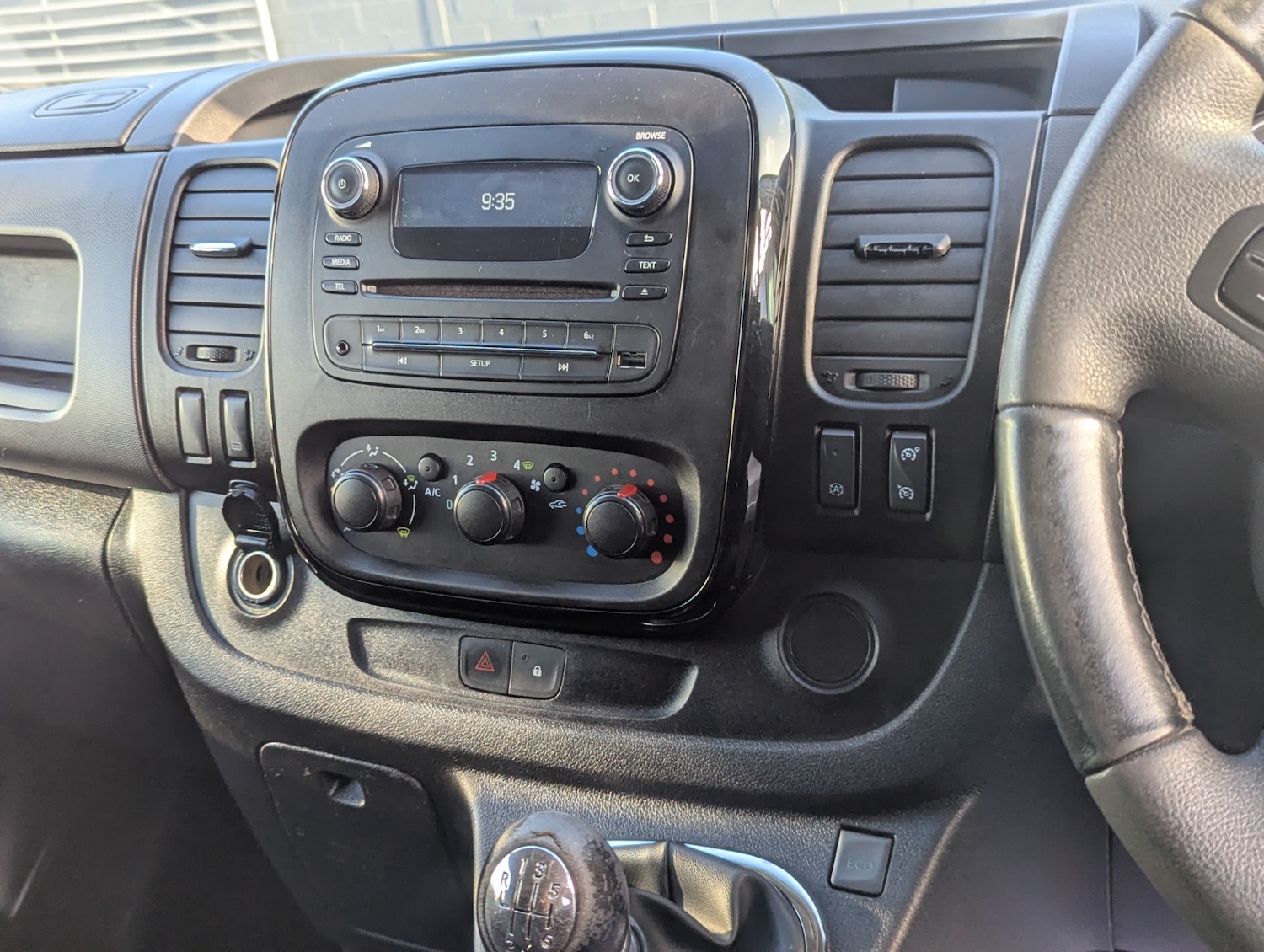 Used Vauxhall Vivaro 2018 for sale - 76891937: Photo 28