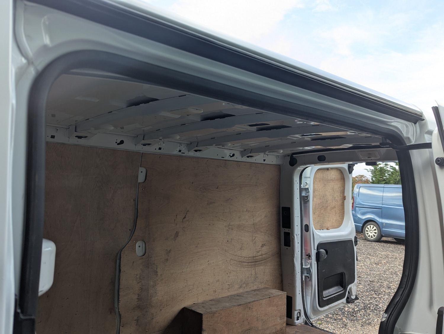 Used Vauxhall Vivaro 2018 for sale - 76464301: Photo 10