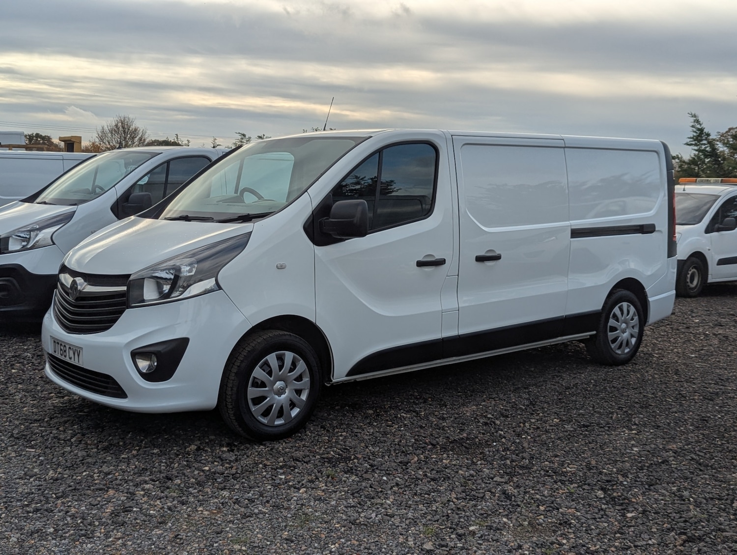 Used Vauxhall Vivaro 2018 for sale - 76464301: Photo 11
