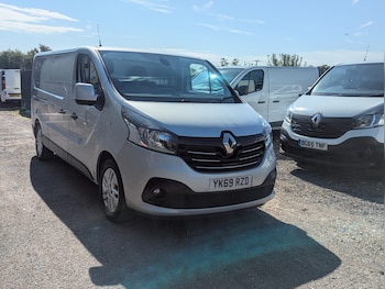 Used Renault Trafic 2019 for sale - 76007010: Photo