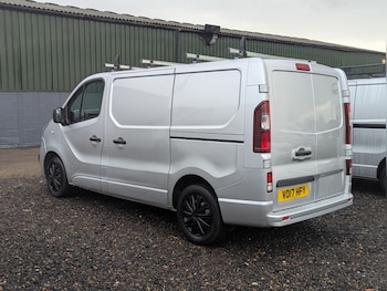 Used Vauxhall Vivaro 2017 for sale - 78667411: Photo