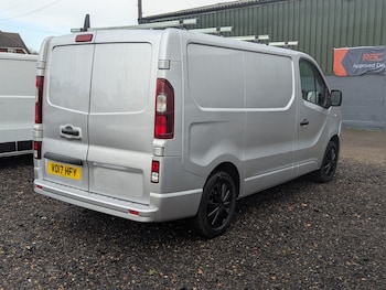 Used Vauxhall Vivaro 2017 for sale - 78667411: Photo
