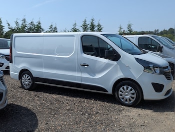Used Vauxhall Vivaro 2019 for sale - 75557555: Photo