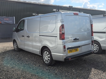 Used Vauxhall Vivaro 2017 for sale - 78656795: Photo